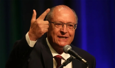 Em reunião com prefeitos, Alckmin diz que sistema tributário é &#039;caótico&#039; e defende reforma