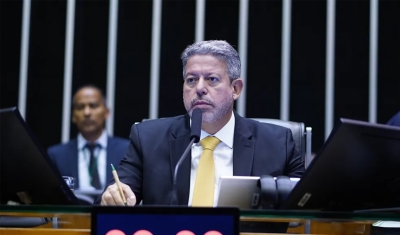 Partido de Lira fecha acordo para formar &#039;superbloco&#039; com 175 deputados, o maior da Câmara