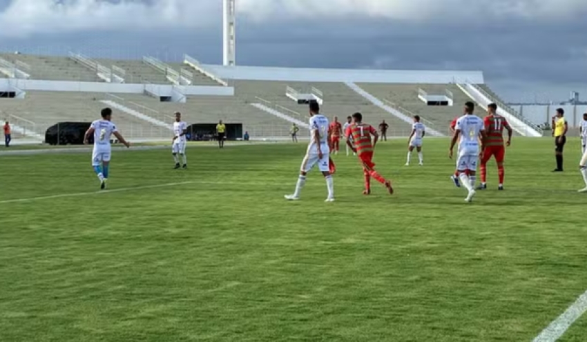 Com um a mais, Pombal vence a Picuiense pelo Campeonato Paraibano 2025