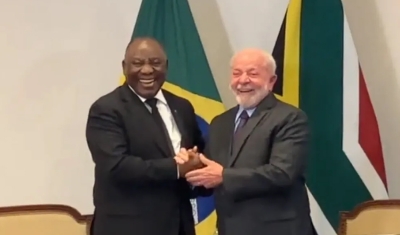 Em Paris, Lula se encontra com o presidente da África do Sul, Cyril Ramaphosa