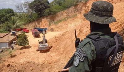 Polícia desarticula extração irregular de minério em Santa Rita, na Paraíba