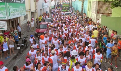 Juiz suspende decreto que proibia desfile de blocos durante o Carnaval em Campina Grande