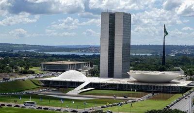 Mudanças nas regras de inelegibilidade estão na pauta do Plenário nesta quarta