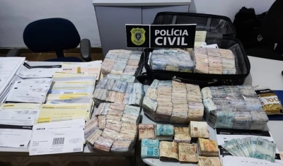 Mulher é presa com cerca de R$ 200 mil em mala, suspeita de lavagem de dinheiro, em Solânea, na PB