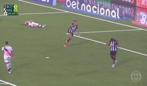 Botafogo vence Vasco com autoridade e mantém vantagem na liderança