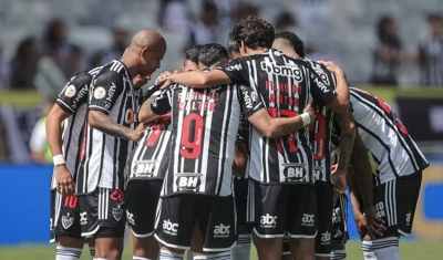 Na “despedida” do Mineirão, Atlético-MG vence Bahia e põe fim a jejum