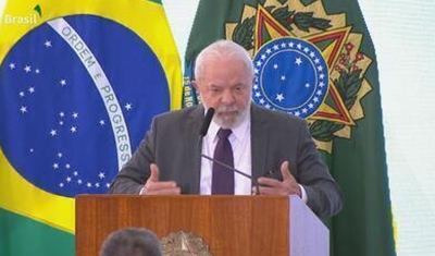 Lula cita prioridade a brasileiros no Mais Médicos, mas não descarta estrangeiros: &#039;o que importa é a nacionalidade do paciente&#039;