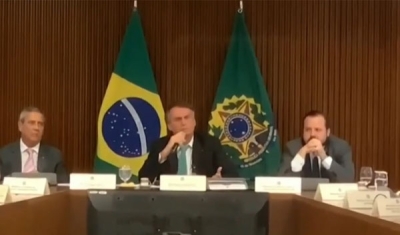 Em vídeo obtido pela PF, Bolsonaro diz a ministros que Brasil viraria &#039;grande guerrilha&#039; se reagisse depois das eleições