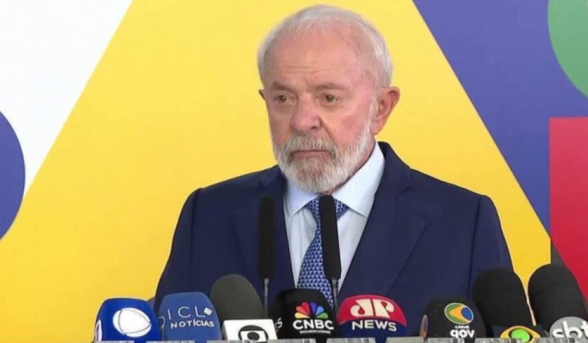 Reforma ministerial: Lula deve chamar partidos para discutir mudanças após eleição do Congresso