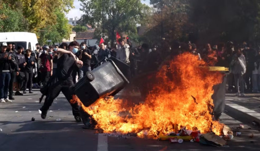 Protestos na França: 135 presos e armas apreendidas, anuncia governo