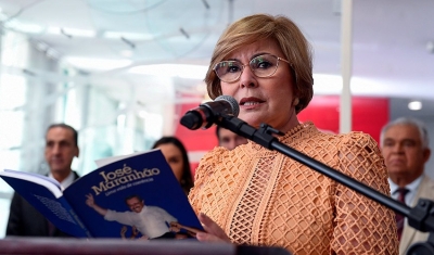 José Maranhão é homenageado em coleção de livros do Senado