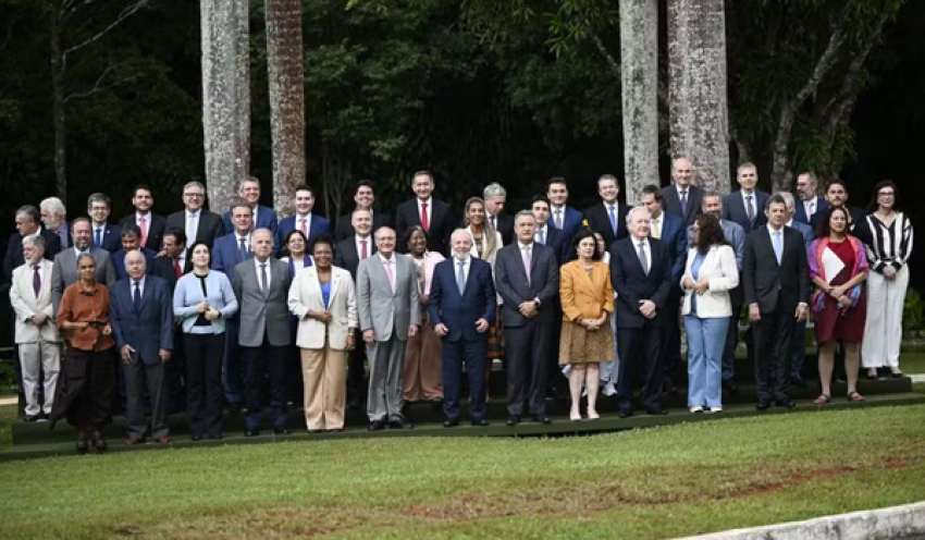 Reforma ministerial: mudanças ocorrerão em etapas; 1ª fase será no Planalto e antes do Carnaval