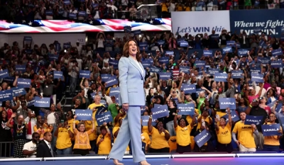 Democratas começam votação para confirmar a candidatura de Kamala Harris