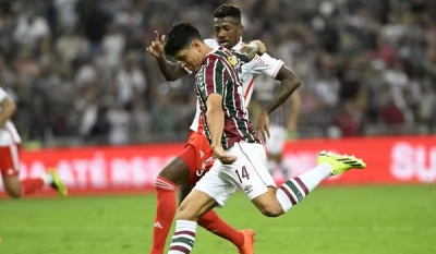 Fluminense empata com o Inter no Maracanã e continua afundado na lanterna