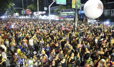 Homem é baleado de raspão no rosto durante o bloco Virgens de Tambaú, em João Pessoa