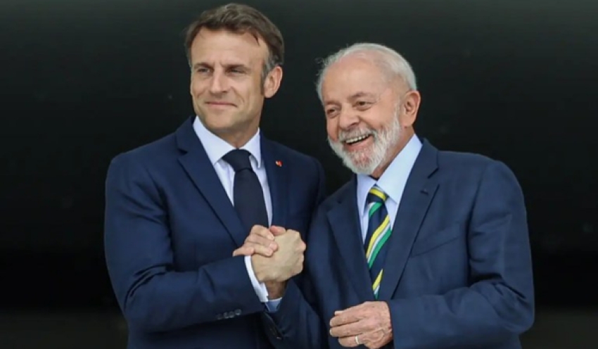 Lula e Macron conversam sobre relações bilaterais e soberania diante de políticas de redes digitais