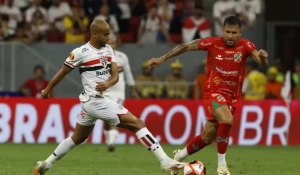 São Paulo cede empate ao Velo Clube três vezes e adia classificação