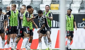 Atlético-MG vence, vai à Sul-Americana e rebaixa o Athletico-PR