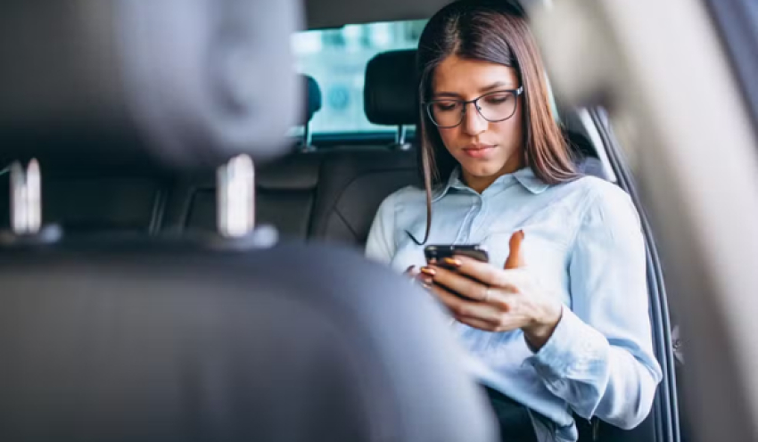 Lei garante a passageiras de transporte por aplicativo o direito de escolher motoristas mulheres, na PB