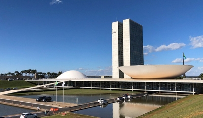 Senado e Câmara questionam decisões de Flávio Dino que limitam ‘emendas pix’