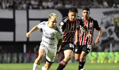 Tudo igual: Santos e São Paulo empatam sem gols na Vila