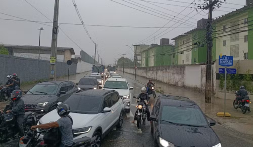 Inmet alerta para chuvas intensas em cidades do litoral da Paraíba; veja lista de municípios afetados