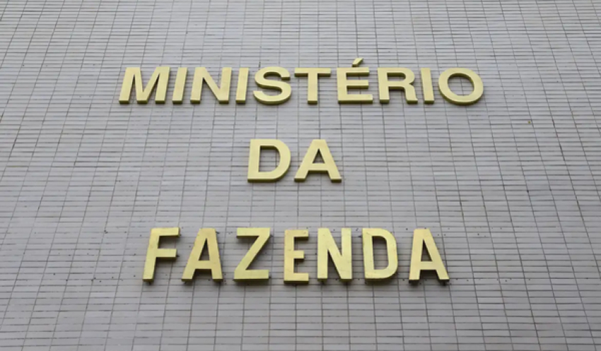 Com precatórios, previsão de déficit primário soma R$ 52 bilhões
