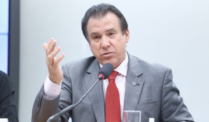 Comissão debate com ministro Luiz Marinho fim da escala 6x1 e redução da jornada de trabalho