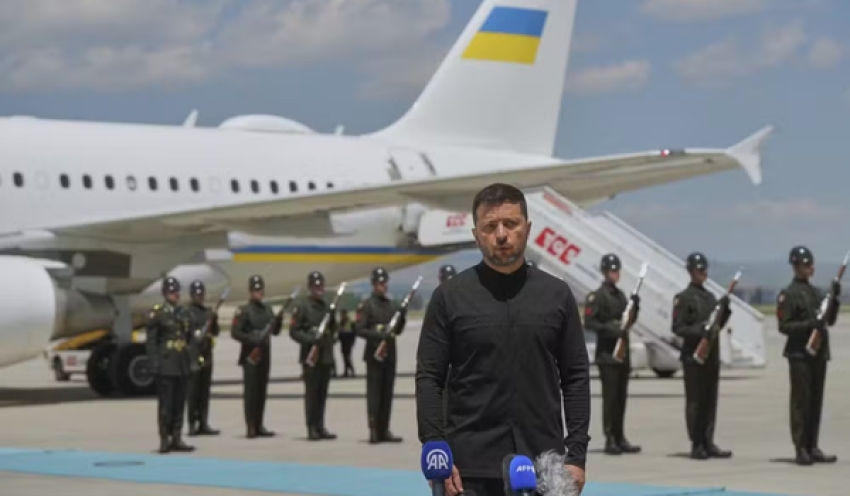 Sem Putin, delegação russa 'decorativa' e sem nomes do 1º escalão chega a Istambul para diálogo com Zelensky
