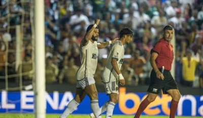 Atlético-MG marca dois gols no fim e avança para a segunda fase da Copa do Brasil