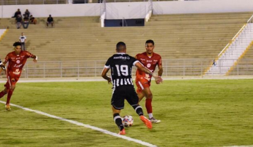 Treze se impõe contra o Esporte de Patos, vence com folga e entra no G-4 do Campeonato Paraibano