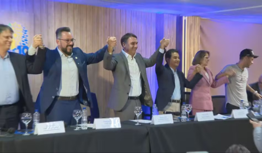 Republicanos declara apoio a Flávio Bolsonaro no segundo turno