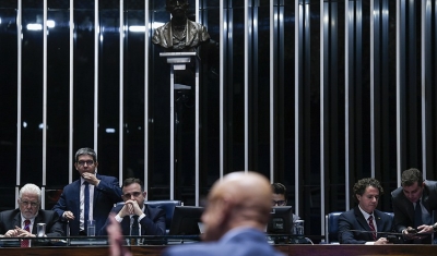 Senado aprova MP que reestrutura ministérios