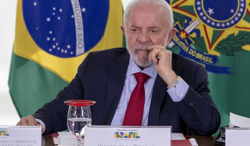 Após queda no banheiro e pontos na nuca, Lula repete exames de imagem nesta sexta-feira