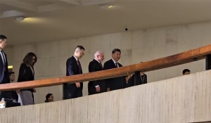 Lula recebe Xi Jinping para jantar no Itamaraty com presidentes de poderes e ministros