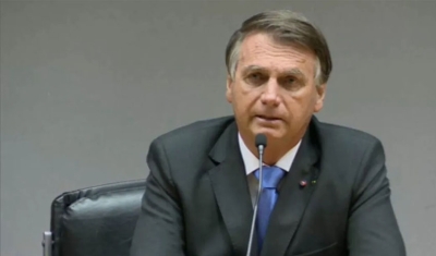 Bolsonaro depõe à PF nesta quarta sobre mensagem a empresário que defendia golpe de Estado