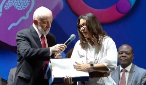 Lula cita alerta de Janja e decide ler discurso em evento sobre pessoas com deficiência para não &#039;criar problema&#039;