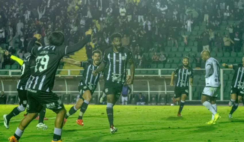 Figueirense vence o Botafogo-PB e sai do Z-4 da Série C do Brasileiro
