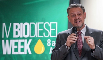 Carlos Fávaro defende regulamentação de biodiesel B20