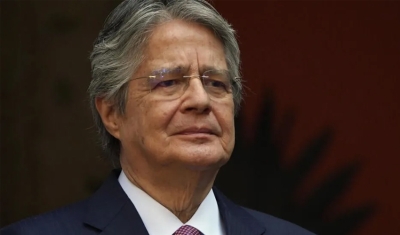 Presidente do Equador dissolve Parlamento e convoca novas eleições