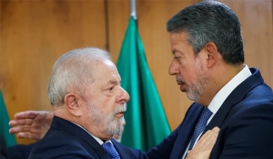 Lula convoca líderes e ministros para reunião de emergência nesta sexta