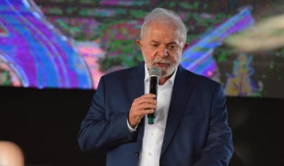 Durante entrega de trecho da BR-101 no ES, Lula promete &#039;resolver o problema das ferrovias e das BRs&#039;