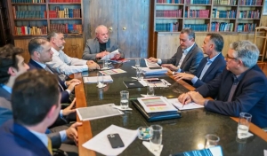 Após folga de Carnaval, Lula recebe ministros no Alvorada e discute ações para o litoral de SP e para a seca no RS