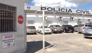 Mulher é presa suspeita de matar marido por envenenamento, em Campina Grande