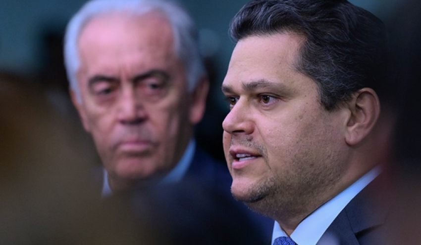 PECs do fim da escala 6x1 e da segurança pública chegam à CCJ do Senado