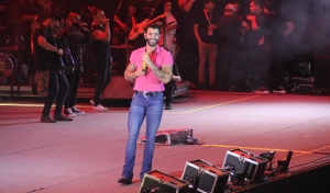 Gusttavo Lima declara amor pela Paraíba em show no São João 2023 de Campina Grande: ‘sou apaixonado por esse estado’