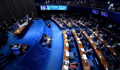 Prefeitos discutem reforma tributária em sessão temática no Senado