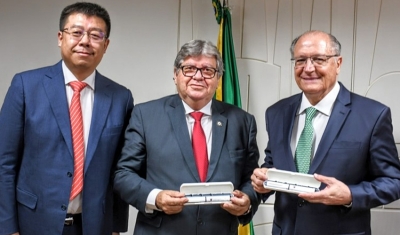 João Azevêdo se reúne com Geraldo Alckmin e consolida implantação de fábrica chinesa para a produção de insulina na Paraíba