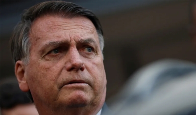 Bolsonaro será internado em hospital em SP nesta segunda e passará por duas cirurgias