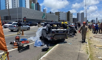 Acidente grave na BR-230, em João Pessoa, deixa dois mortos e feridos